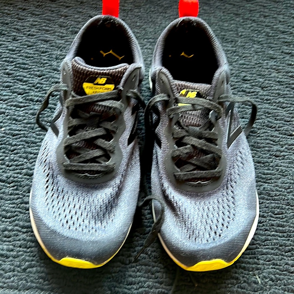 New balance fresh foam size 7.5 men